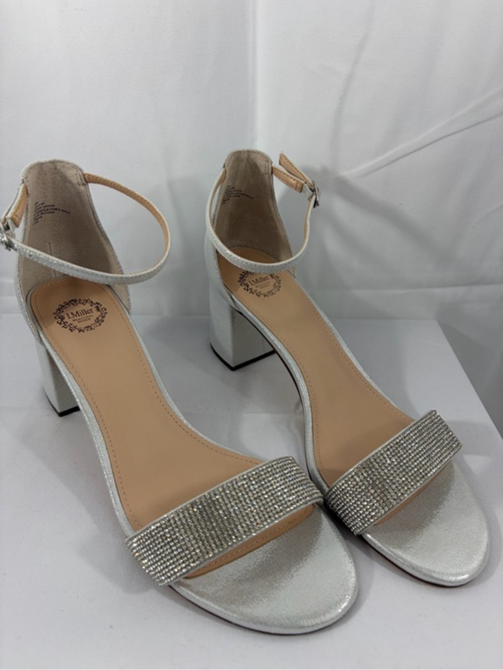 NWT I. Miller Women’s Size 10 Sparkly Silver Rhinestone Block Heel Sandals